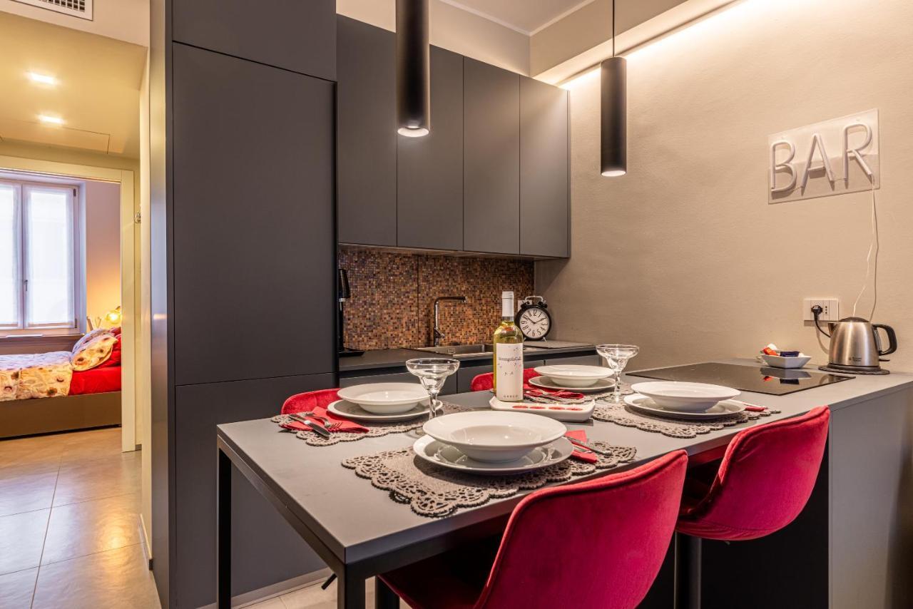 Duomo A 2 Fermate - Tiny Apartment In Pta Venezia 米兰 外观 照片